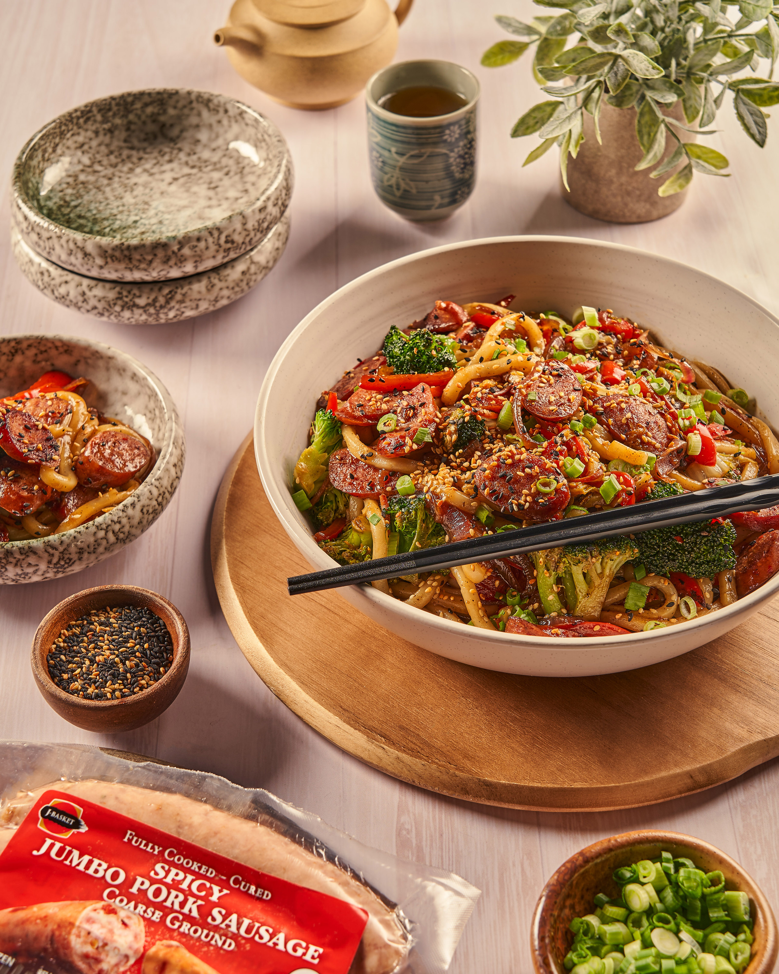 Sausage Yaki Udon (Spicy Sausage) - JFC International